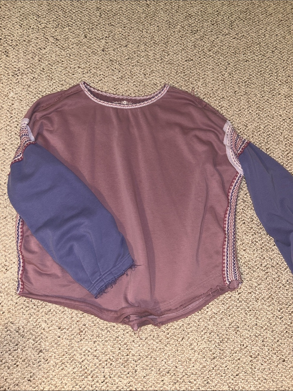 Women’s Natural Life Sz L/XL Mauve and Purple Long-Sleeve Top see details
